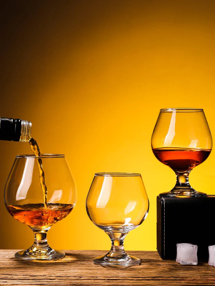 Copo de vinho de pés curtos de brandy pequeno, copo de vinho tinto, copo de cerveja, uso doméstico