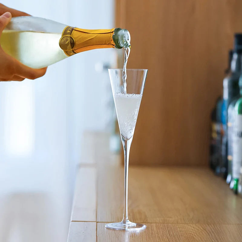 CRISON CP8203 Vidro Martini em forma de V Vidro de cristal Estilo japonês Copo de coquetel Copo de champanhe para utensílios de bar domésticos